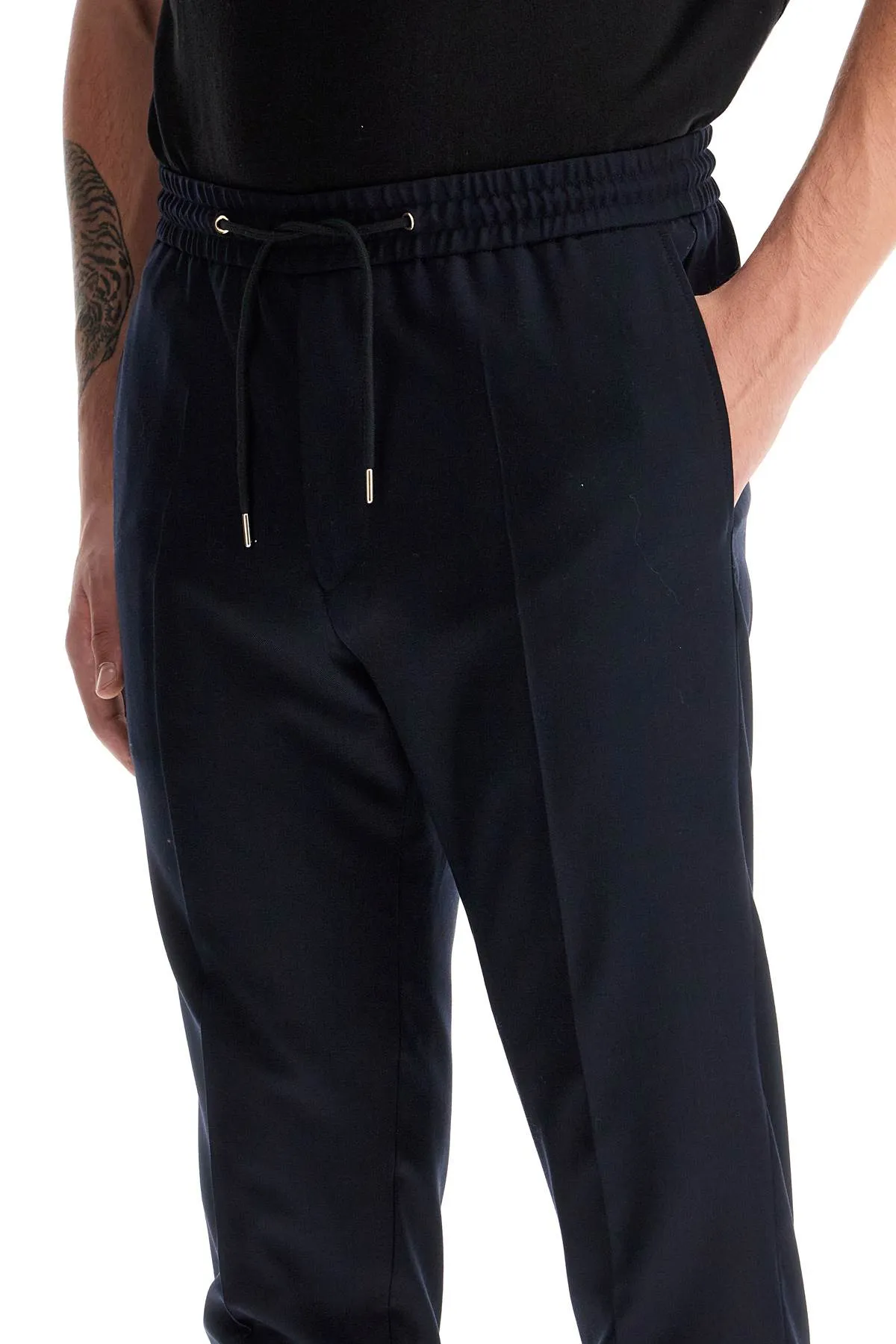 anti-wrinkle pants with