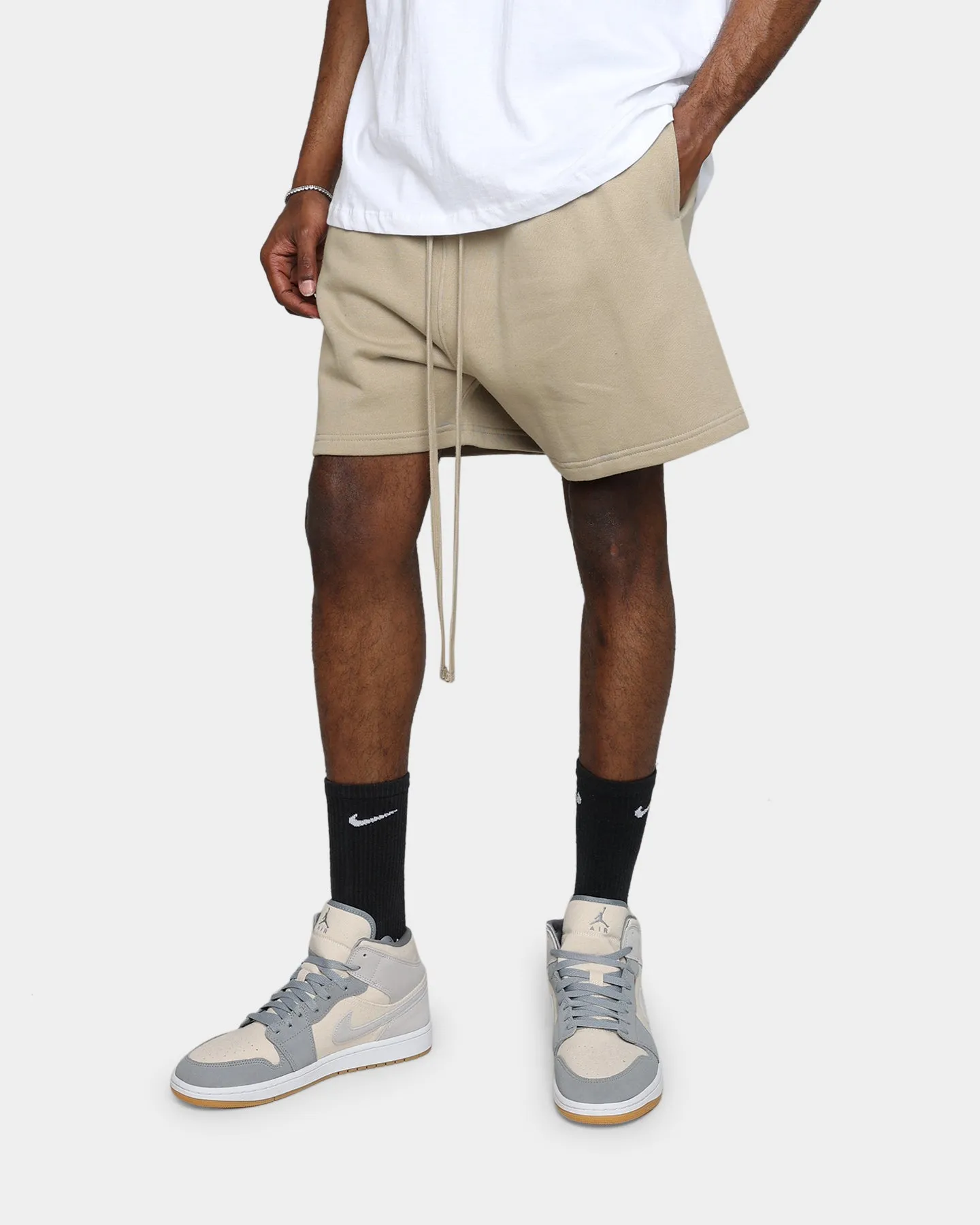 MNML Every Day Sweatshorts Earth