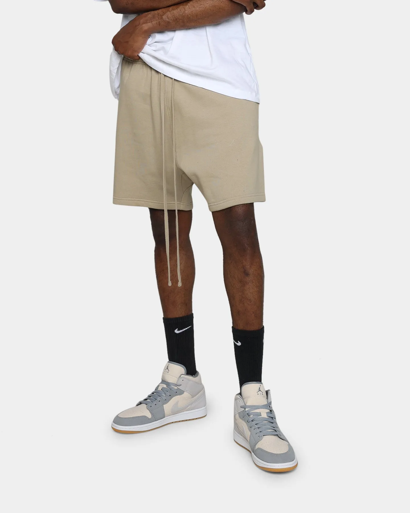 MNML Every Day Sweatshorts Earth