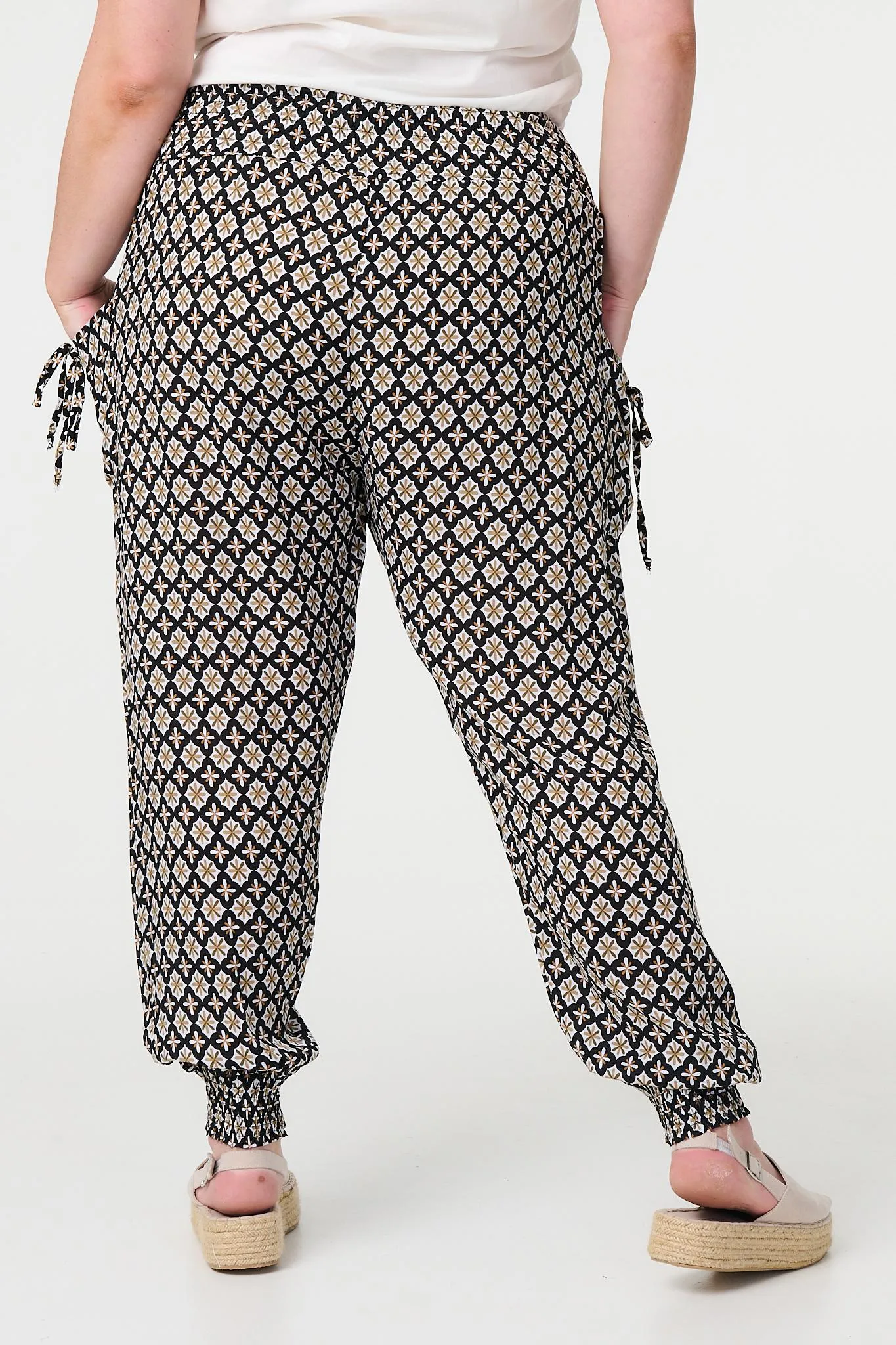 Mosaic Print Shirred Harem Pants