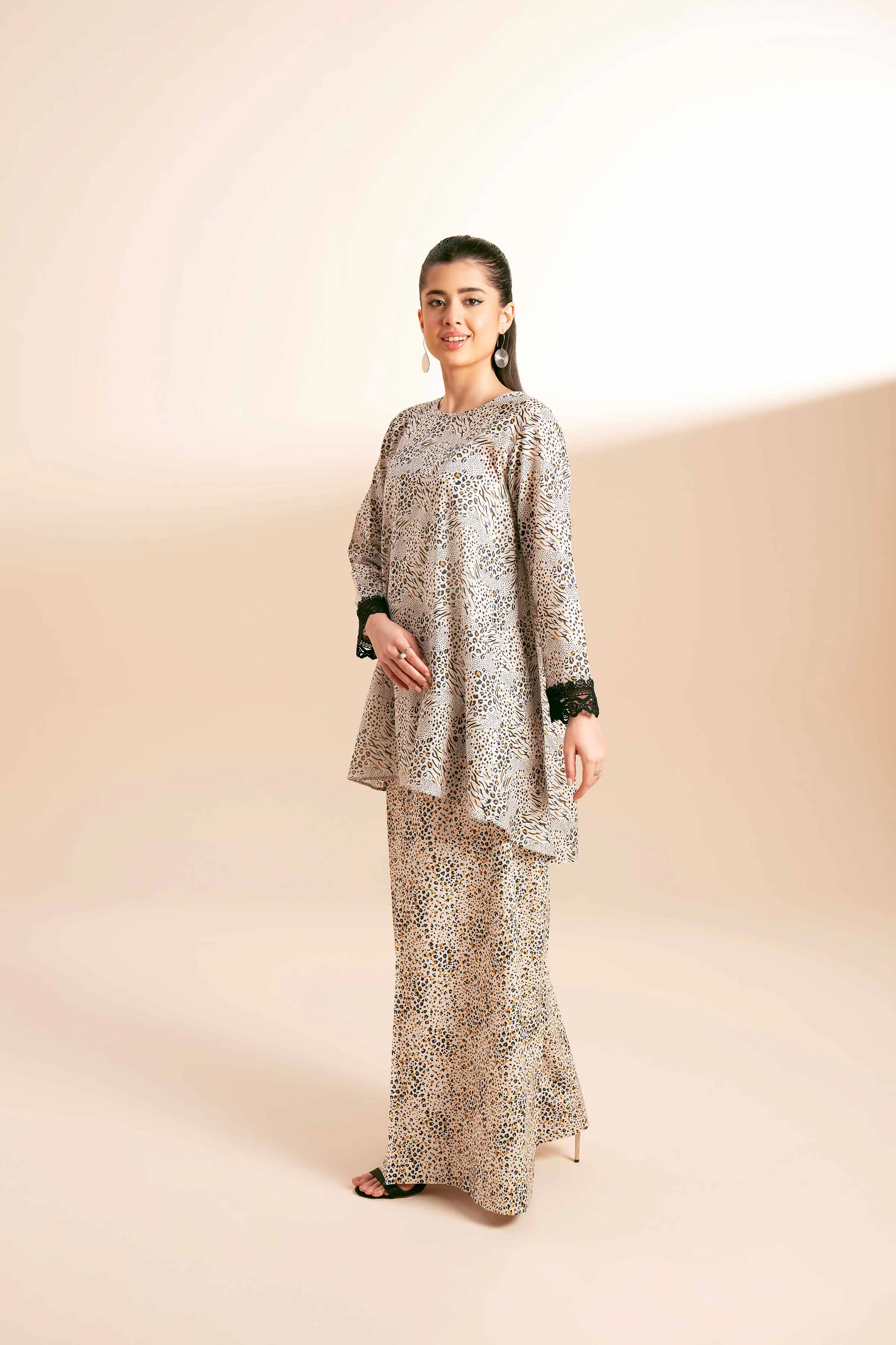 Nishat Linen Spring/Summer Lawn – 2 Piece - Printed Suit - 42401621