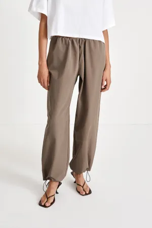 SANNA TROUSERS - MUDD