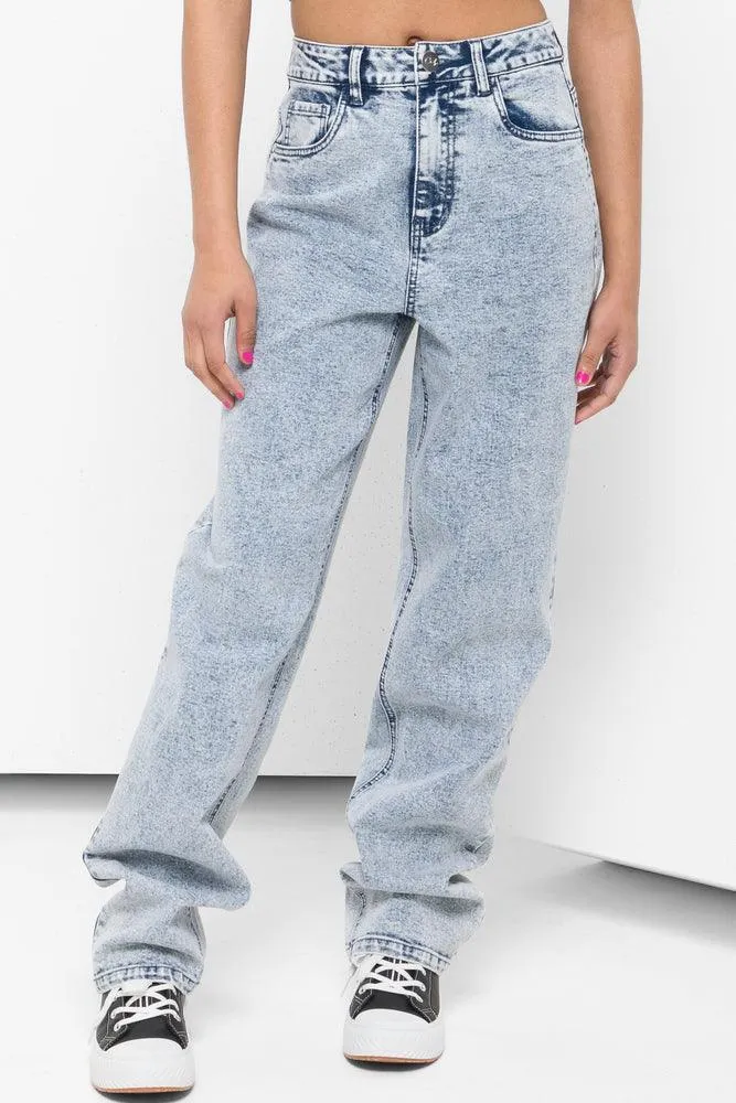 Straight Leg Denim Mid Wash