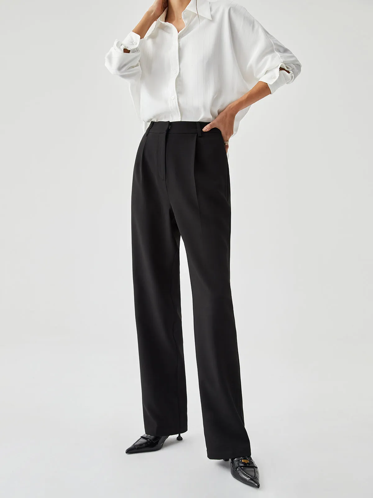 Straight Leg Graceful Pleated Cropped Pants