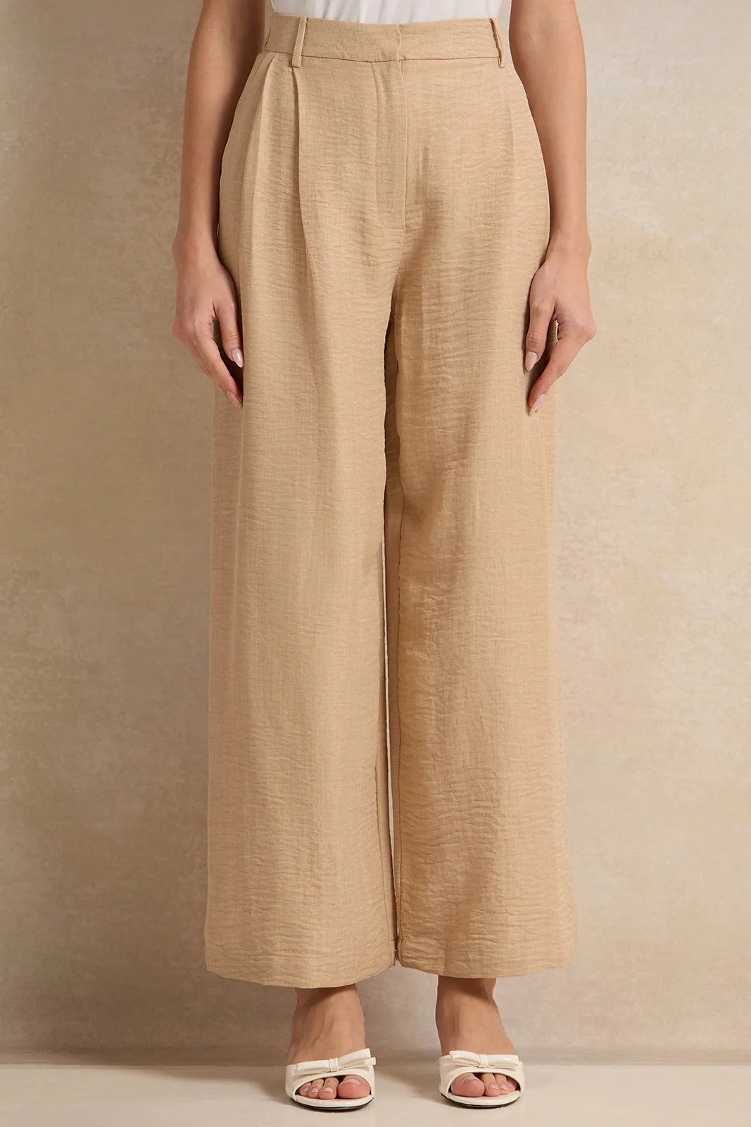 Women Beige Straight Fit Trousers